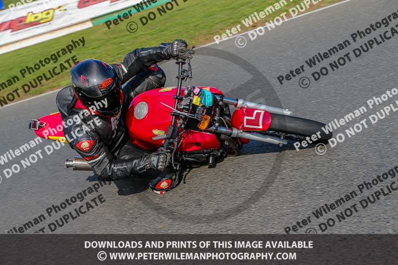 PJM Wedding Photography;enduro digital images;event digital images;eventdigitalimages;mallory park;mallory park photographs;mallory park trackday;mallory park trackday photographs;no limits trackdays;peter wileman photography;racing digital images;trackday digital images;trackday photos